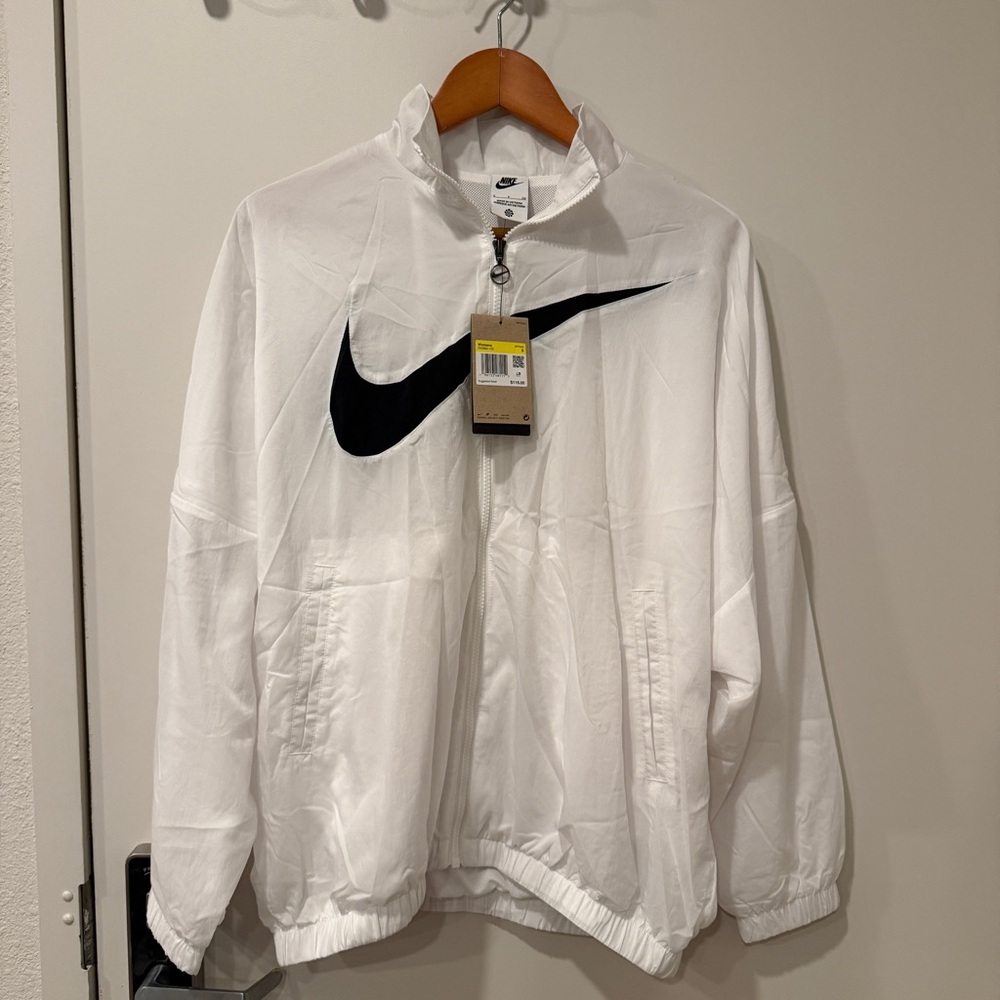 NWT Nike Windbreaker